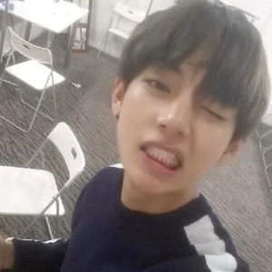 Meet your Posher, Kim